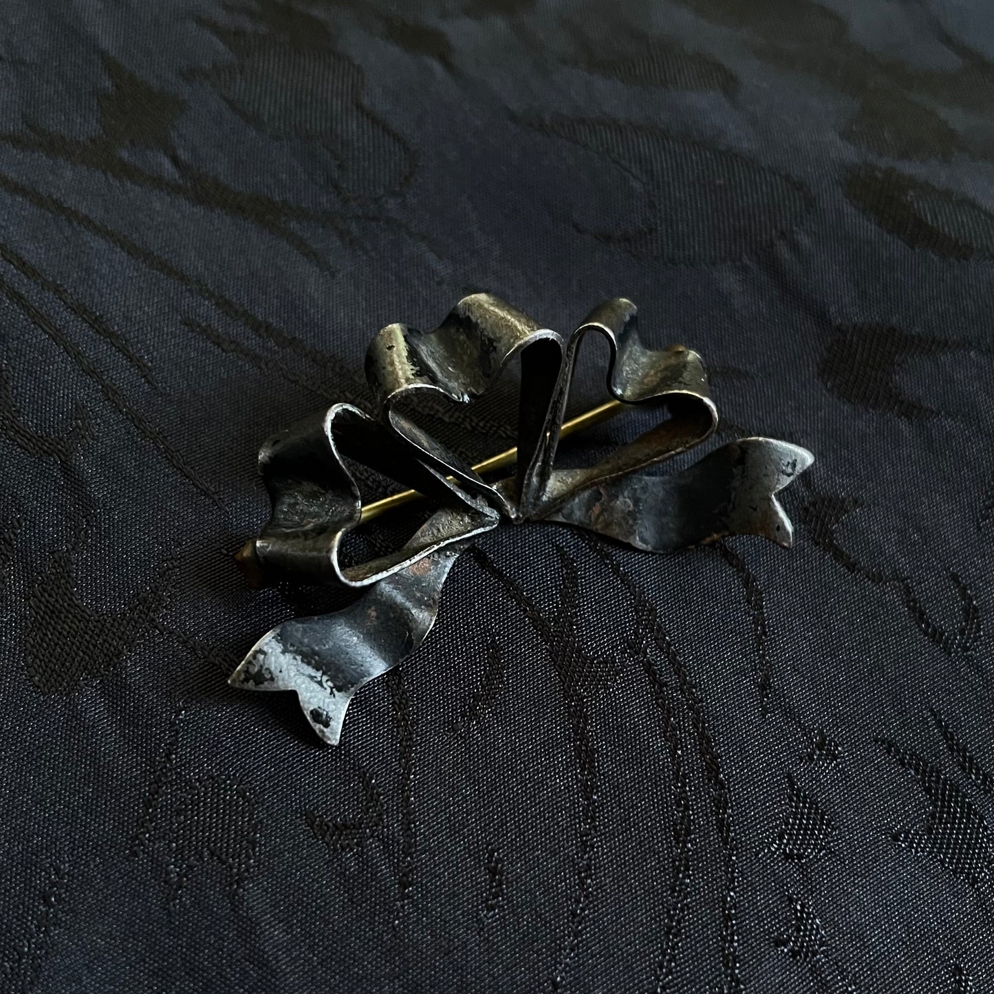 The Victorian Steel Bow