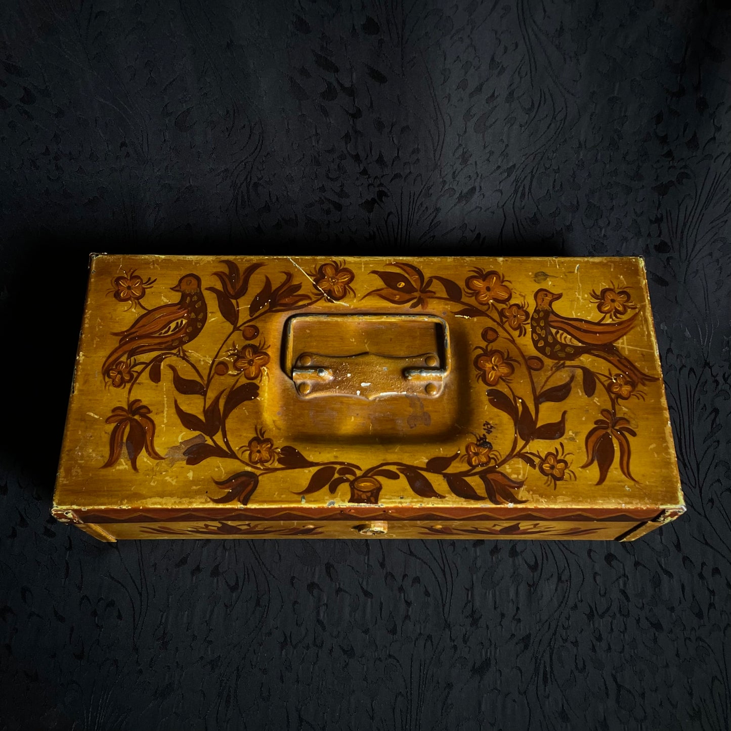 Hand painted folK sunburst toleware box